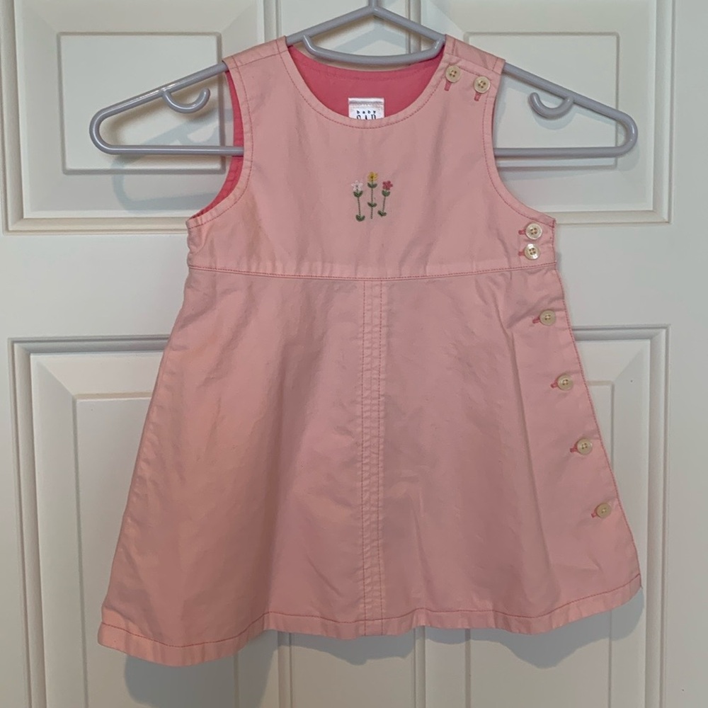 Baby GAP Pink sleeveless jumper dress size 6-12 months embroidered flowers